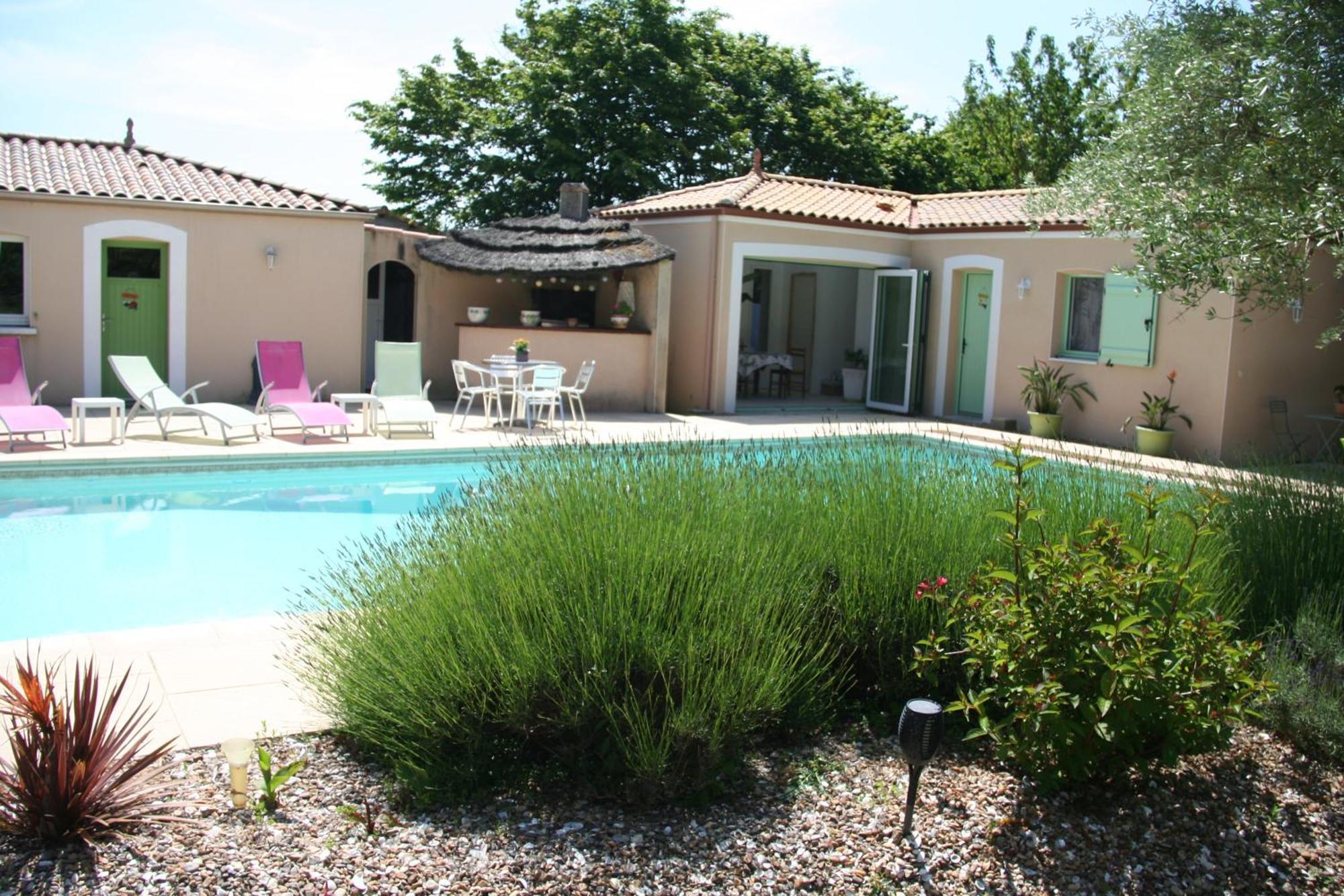 A La Campagne Bed & Breakfast *
